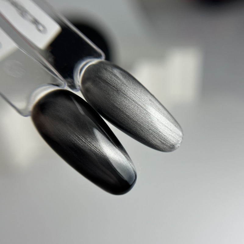 IZZY Cat's Eye 01 гель-лак для манікюру "Котяче око", 10мл