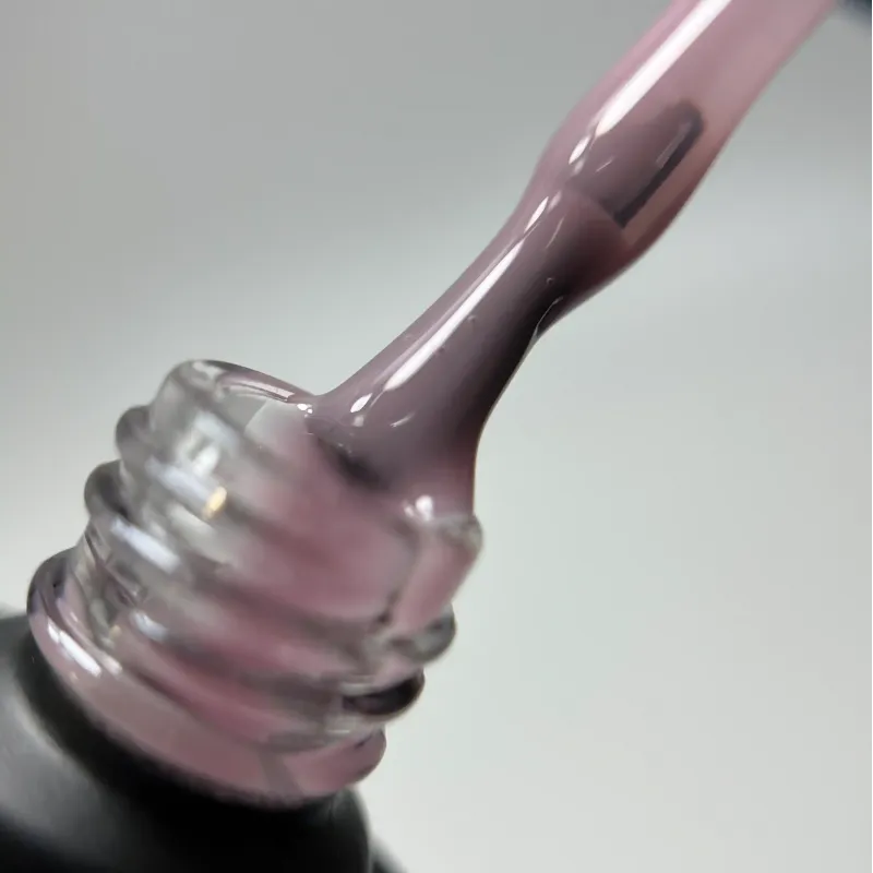 База для манікюру IZZY Hard Base 04 камуфлююча, напівпрозора, зміцнююча, 10мл