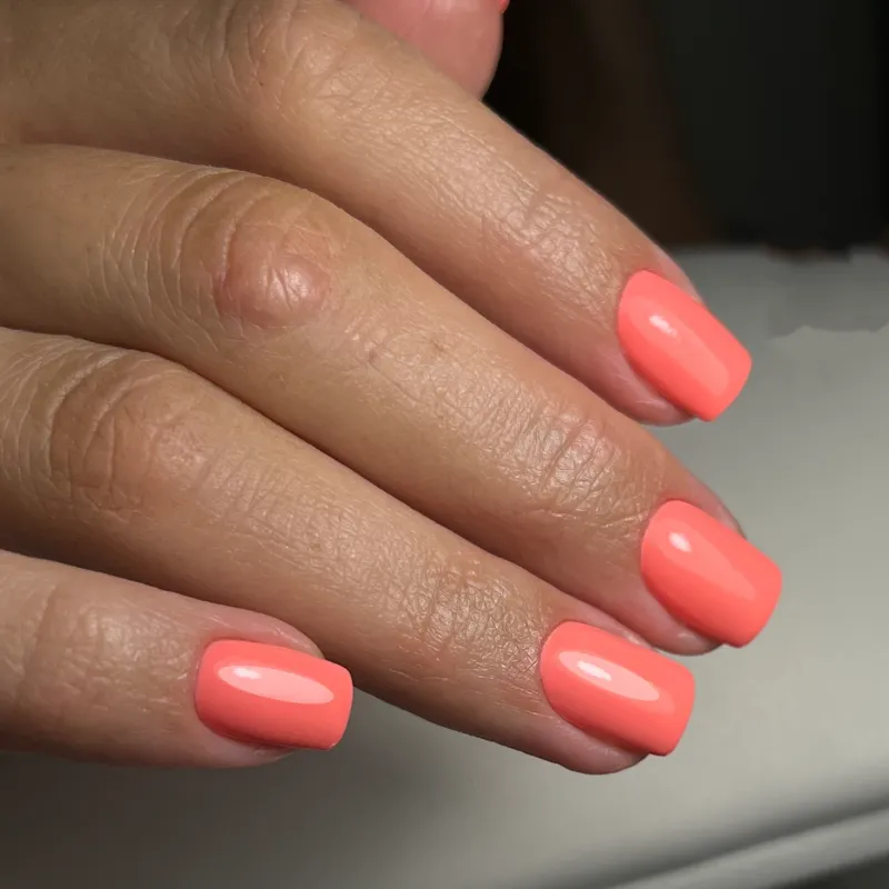 Рожевий персиковий гель-лак для манікюру IZZY 027, 12мл