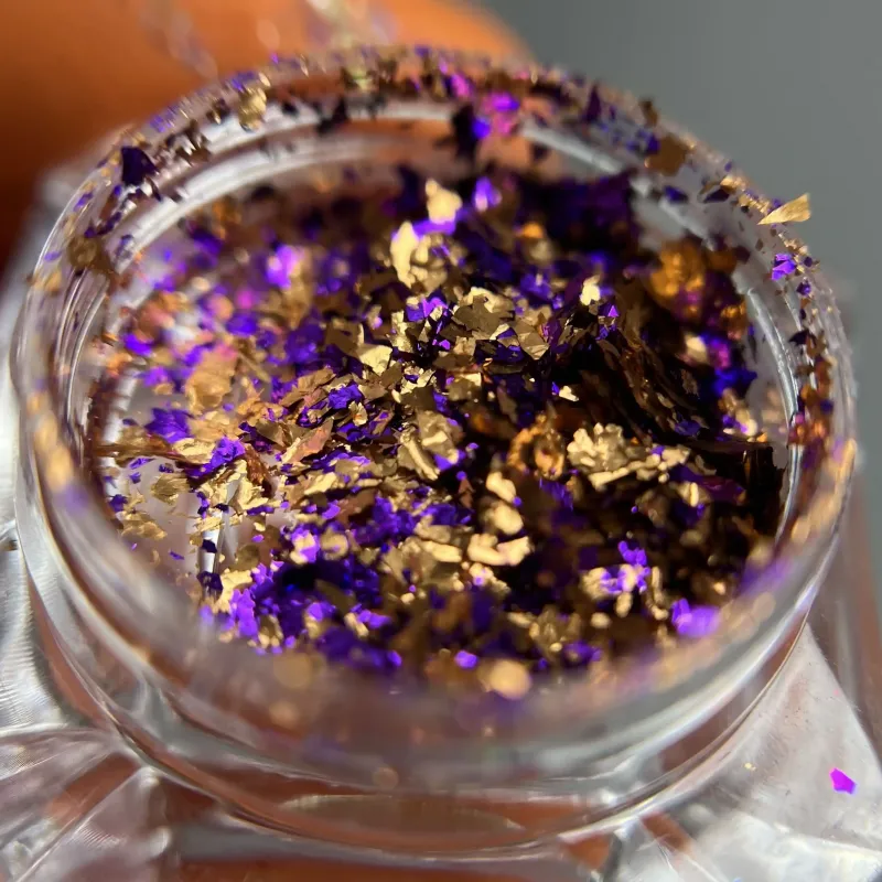 Втірка для нігтів золота та фіолетова, колір А016