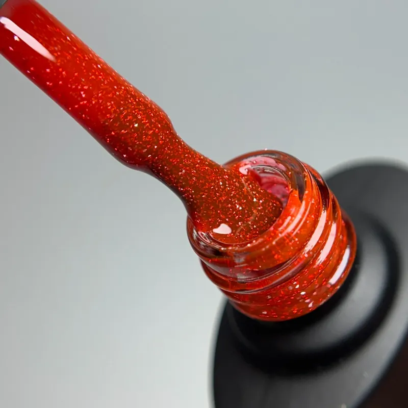 Світловідбивний гель-лак для манікюру червоний IZZY Reflect 05, 10мл